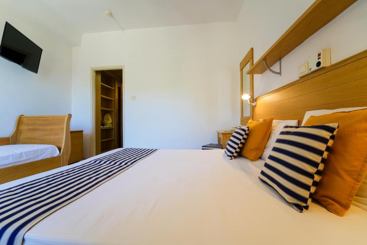 Hotel Le Acacie Capoliveri  Eksteriør billede